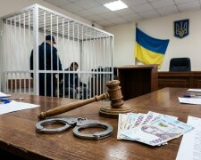 суд, застава, корупція, поліція, арешт, порноофіси, гривні, наручники