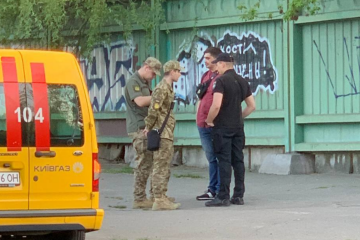 ТЦК подстрелили военного среди белого дня. Фото: YouTube