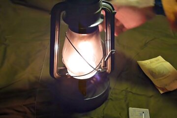 "Гасниця". Фото: скріншот Youtube-відео