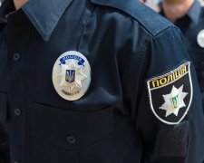 Ограбление на миллион: как у киевлянина отобрали деньги в его собственном подъезде