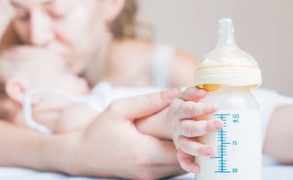 Ученые выяснили, что грудное молоко содержит компонент против рака
