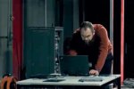 Гаджеты в нашей жизни. Фото: скриншот YouTube