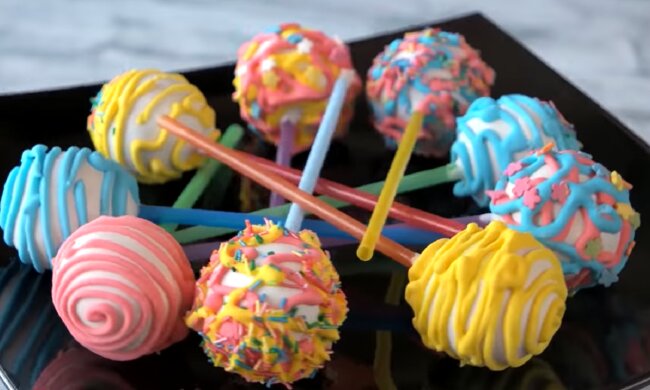 Цукерки. Фото: YouTube