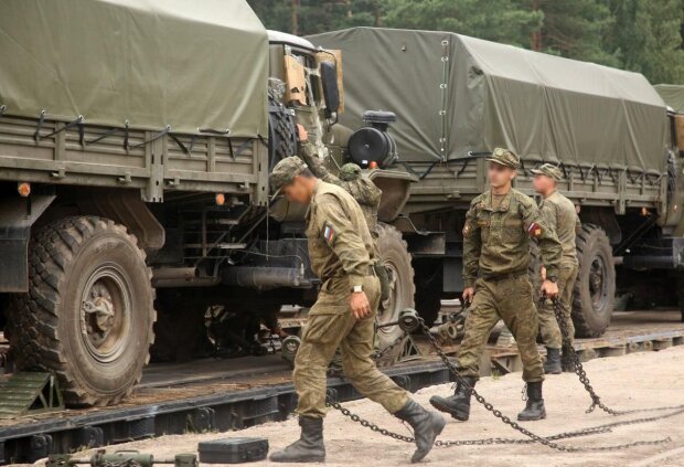 До білорусі почали прибувати ешелони з військами рф - перші подробиці