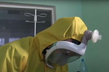 Актуальная статистика заболевших СOVID-19. Фото: скриншот Youtube