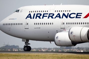 Живых уже не ищут? Во Франции исчезли два самолета. Вероятно, они столкнулись