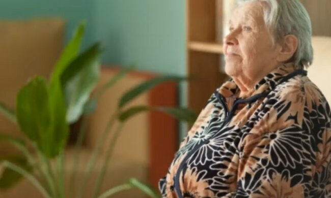 Украинцам отменят пенсии. Фото: youtube