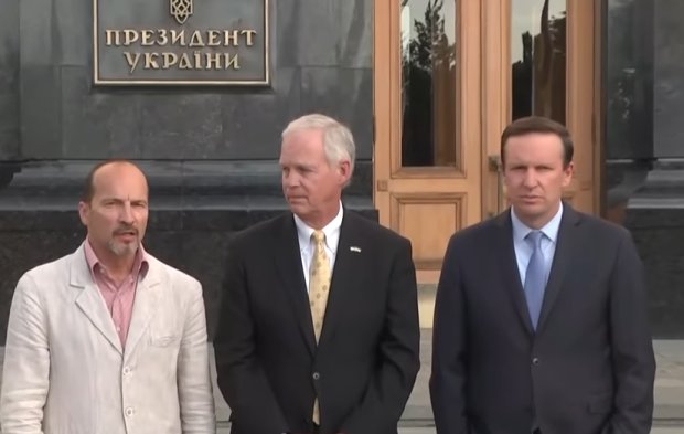Сенаторы США прибудут в Украину