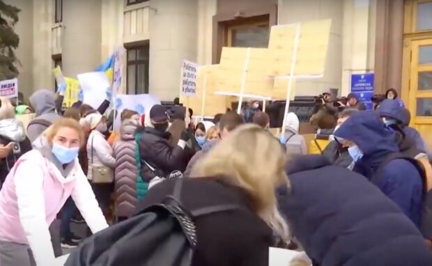 Протесты предпринимателей в Харькове. Фото: скриншот YouTUbe