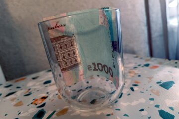 У квітні українці отримають нові виплати від ПФУ. Фото: СТІНА