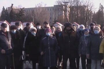 Митинг. Фото: YouTube, скрин