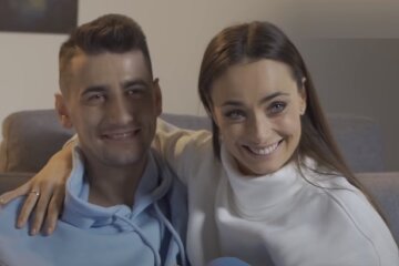Ксенія Мішина и Олександр Еллерт. Фото: YouTube, скрін