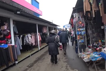 Сколько украинцы тратят на продукты и коммуналку. Фото: скриншот Youtube-видео