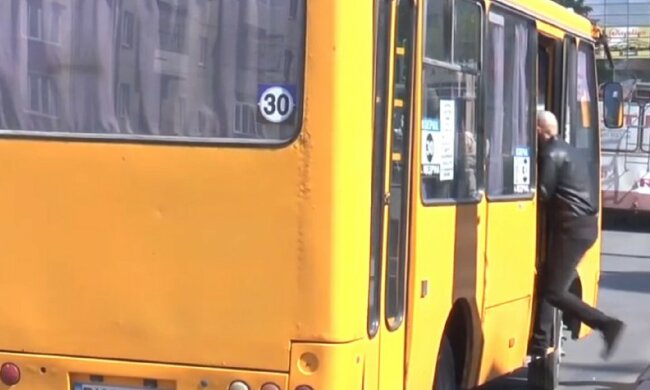 Пільги на проїзд. Фото: скріншот Youtube