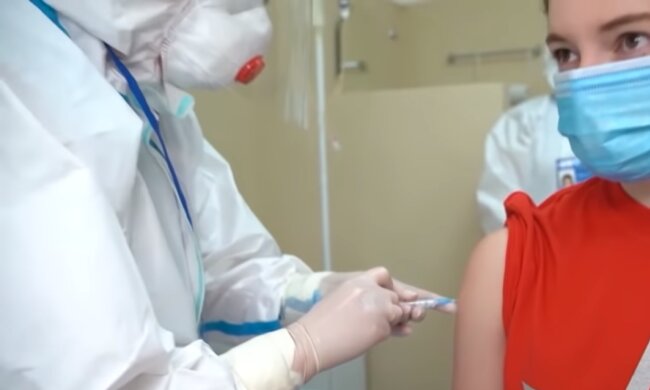 Вакцинация от коронавируса уже началась. Фото: скриншот YouTube