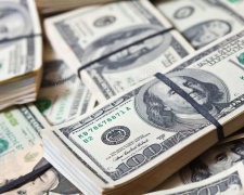 Доллар опять растет: курс валют на 28 августа
