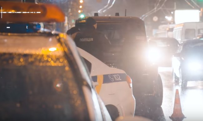 Полиция на месте перестрелки в Днепре, фото: Скриншот YouTube