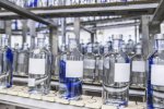 Алкоголь может вырасти в цене: в Раде отменили монополию на производство спирта