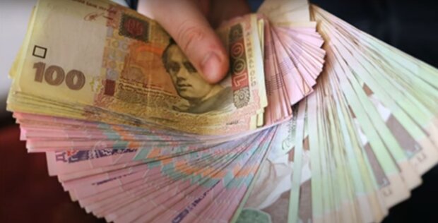 Українцям пропонують по 100 тисяч: за що готова заплатити держава