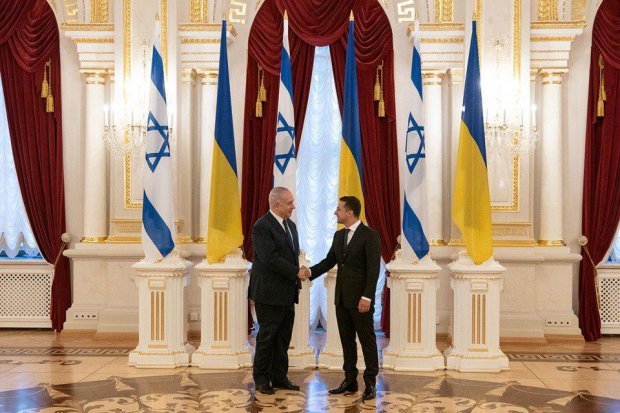 Сегодня прошел брифинг президента Украины Владимира Зеленского и премьер-министра Израиля Нетаньяху. О чем договорились, как прошла встреча