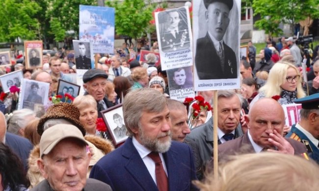 В Киеве проходит акция «Бессмертный полк»