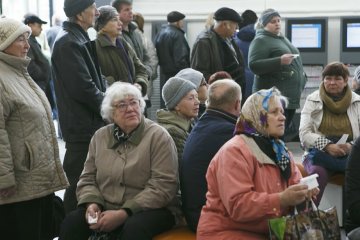 Пенсионеры в ЛДНР