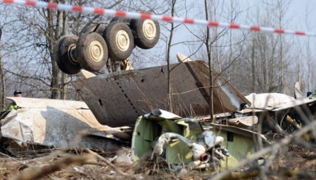 Причины Смоленской трагедии названы: Самолет Качиньского был напичкан тротилом