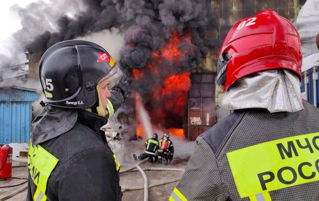 Пожежа на нафтовому об'єкті в рф після удару СБУ