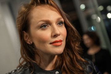 Альбина Джанабаева снялась в очередной фотосессии