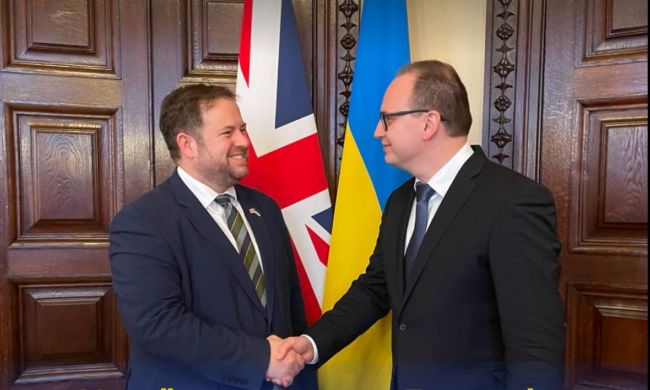 Від оборони до інвестицій: Україна та Велика Британія створюють спільний фронт у сфері критичних мінералів