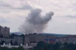 Сирени та вибухи в російських Чебоксарах — кадр із місця подій