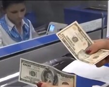Курс валют в Украине. Фото: скриншот YouTube-видео
