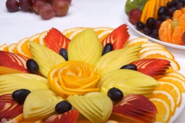 Фрукти. Фото: скріншот YouTube-відео