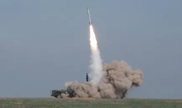 Ракетний удар по Києву, фото: youtube.com