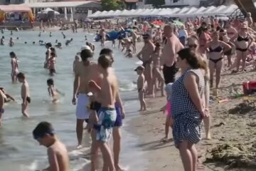 Пляж, отдых. Фото: скриншот Youtube