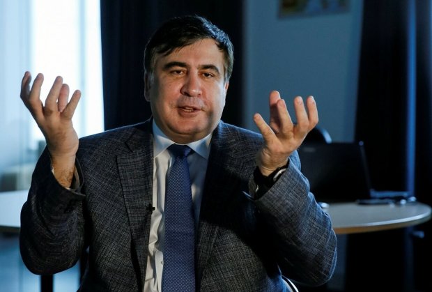 Саакашвили рассказал, как накуривался травой. Вкус и запах ему не подошел