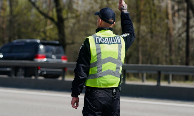 Водіїв попередили про порушення правил дорожнього руху - випишуть штраф на 5100 грн