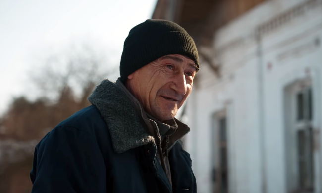 Українців попередили про масові перевірки житла та доходів. Фото: YouTube