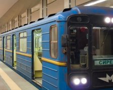 Столичное метро меняет правила: «облегчить душу» разрешат на платформе