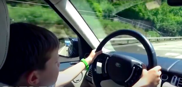 Ребенок устроил авторалли: в Одессе полиция гонялась за 12-летним водителем
