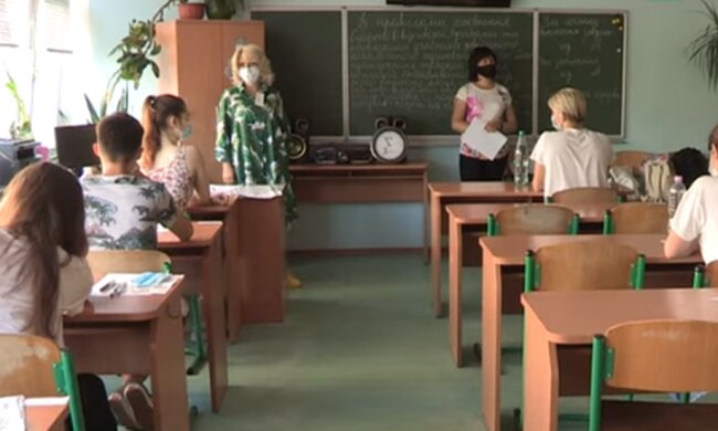 Учеба в школах и ВУЗах будет проходить по новым правилам. Фото: скриншот Youtube-видео