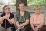 Пенсионерки. Фото: скриншот YouTube-видео