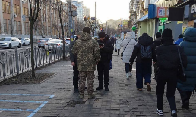 Вже після перемоги: хто не служив, буде позбавлений багатьох прав - ні кредитів, ні посад, ні навчання