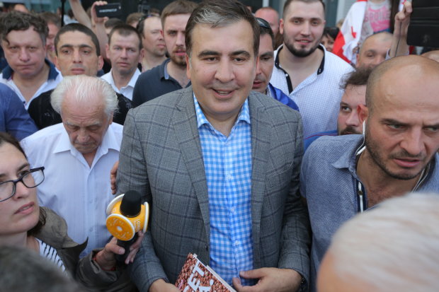 Хорошо пристроился: Саакашвили показал свою секретную «хатынку» под Киевом