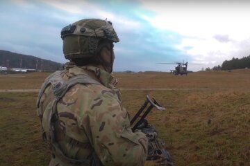 Военнослужащий. Фото: YouTube, скрин