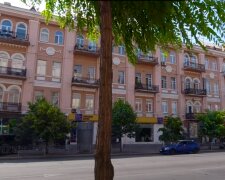 В Киеве переименовали 12 улиц: должны ли жильцы теперь менять документы и прописку