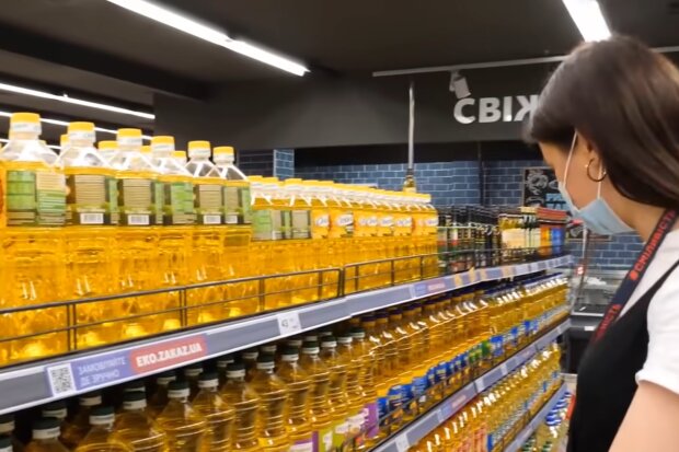 Соняшникова олія.  Фото: скріншот YouTube-відео