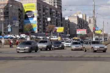 Авто. Фото: скріншот YouTube-відео