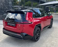 Toyota RAV4 2026 на презентации в Украине