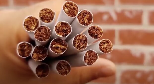 Сигареты, скриншот из YouTube